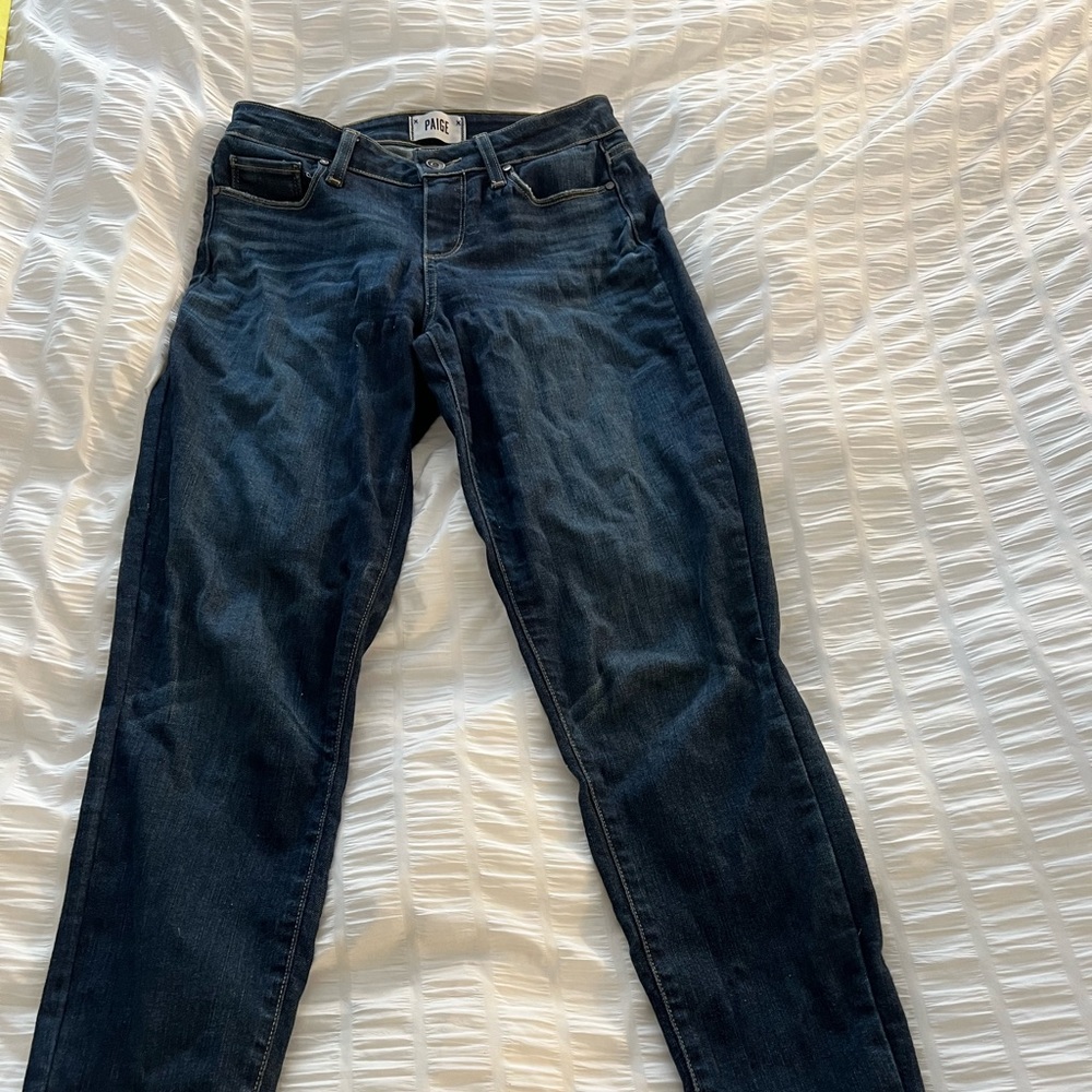 Paige Verdugo raw hem ankle skinny jeans!